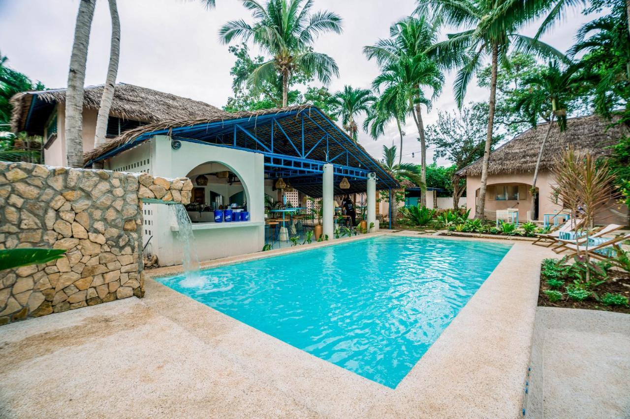 Hostel Mad Monkey Panglao Exterior foto